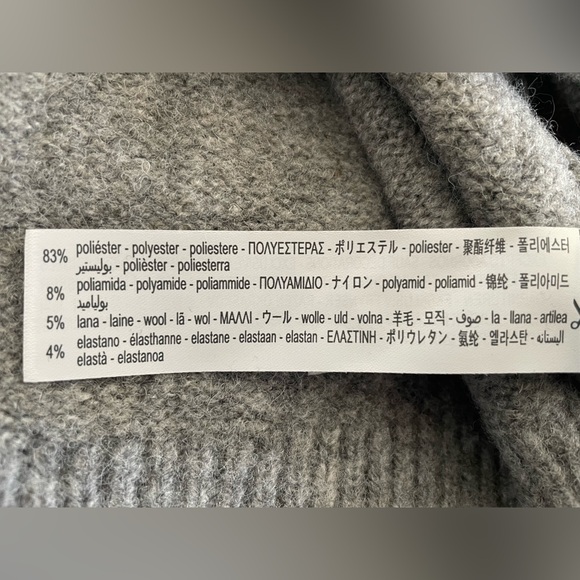 Oysho Grey Knit Sweater with Peter Pan Collar, Size Small - Picture 5 of 5